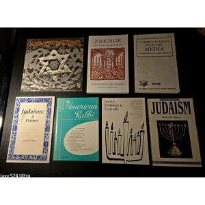 Judaism Hebrew Rabbi Estate 7 Rare Paperback Books. Various Authors AIPAC Lot #2